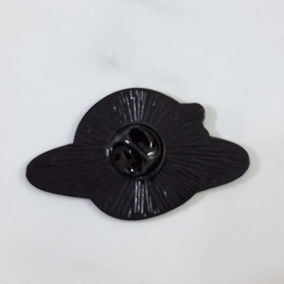 Burger Planet Enamel Pin, Brooch, NEW - Picture 3 of 4